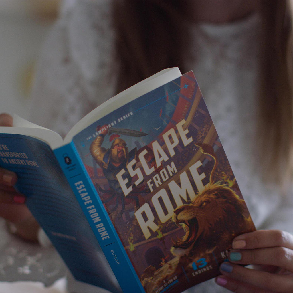 Escape from Rome: A Decide-as-You-Go Adventure: The Lamplight Series Book 2