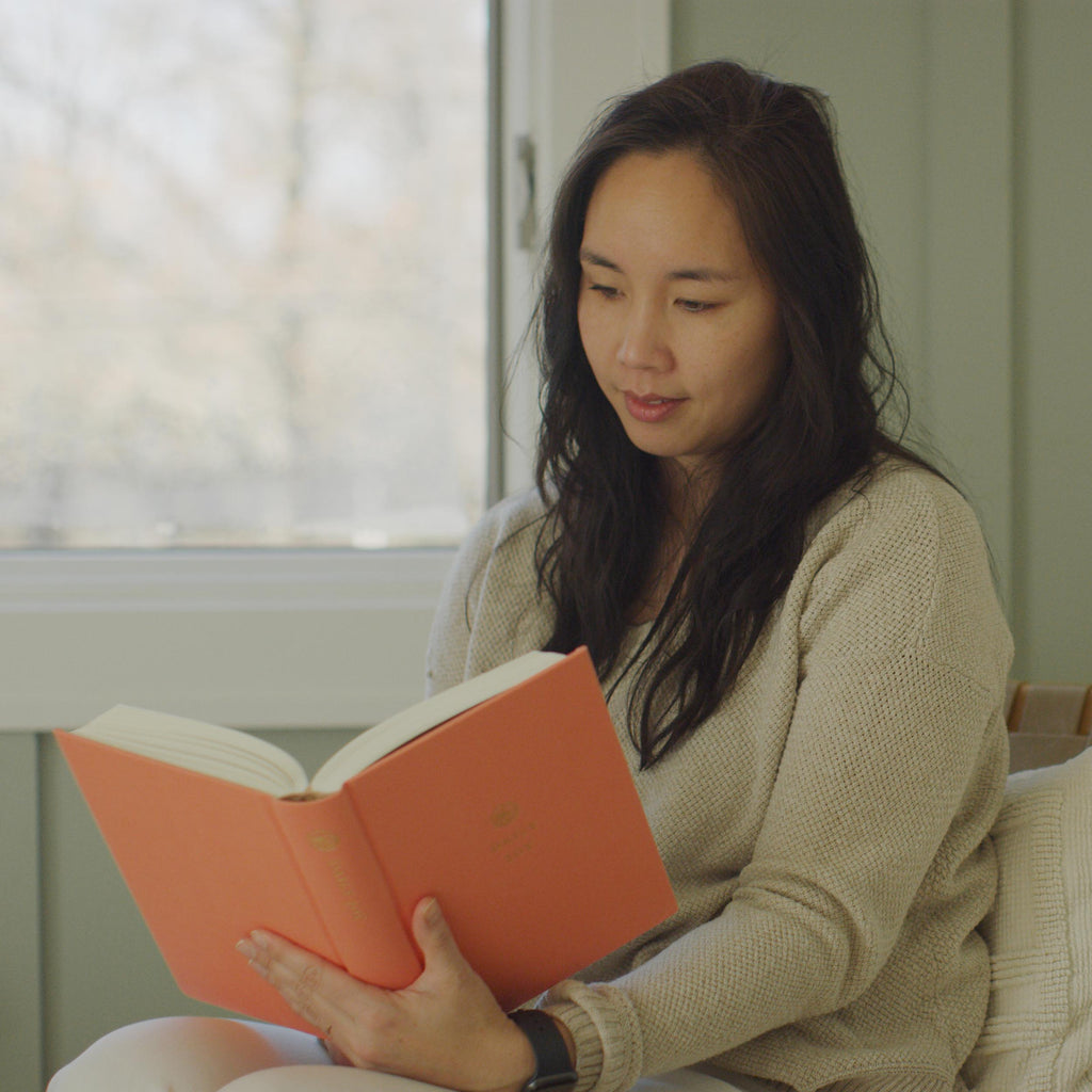 Daily Joy: A Devotional for Women