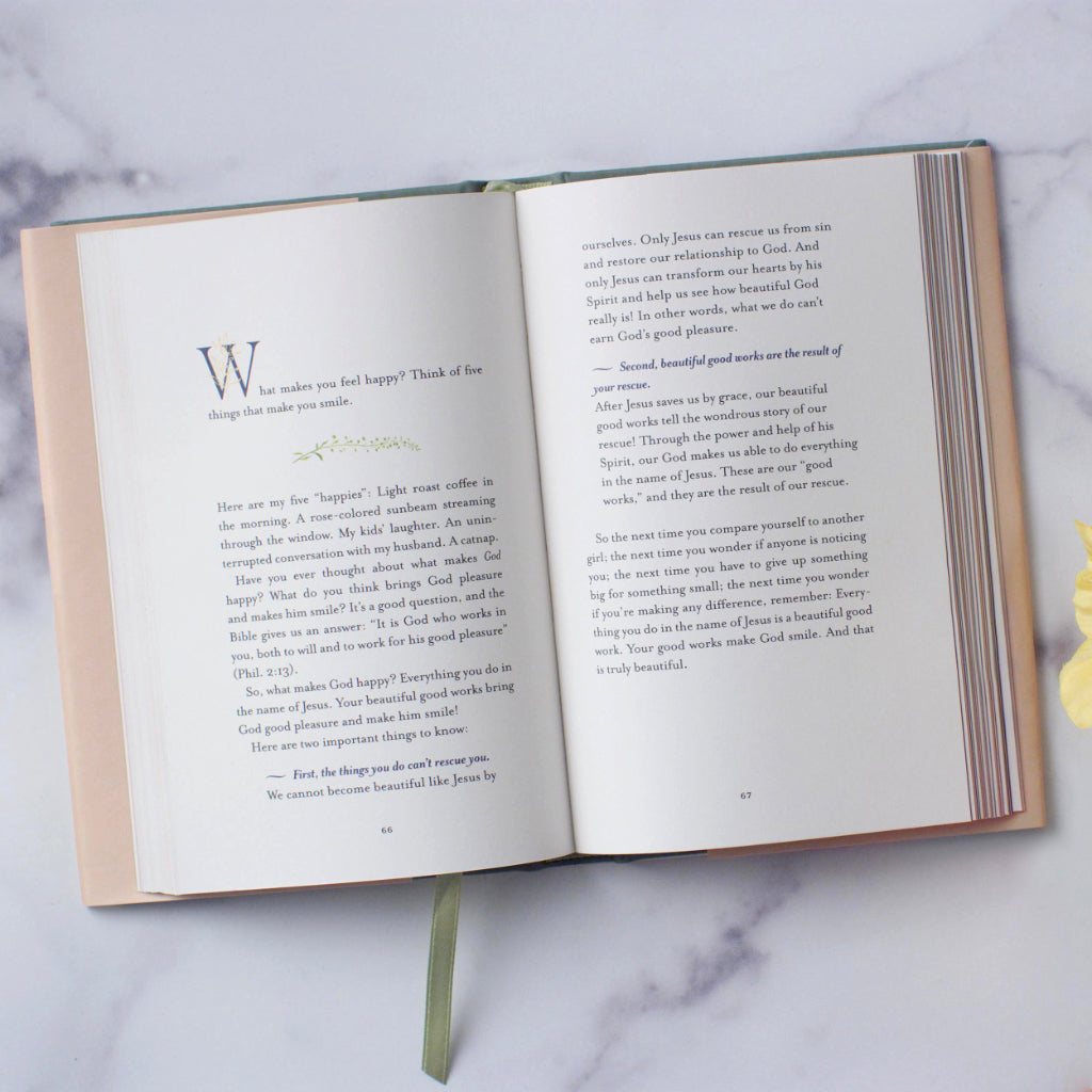 What Makes You Beautiful: 20 Daily Devotions for Girls